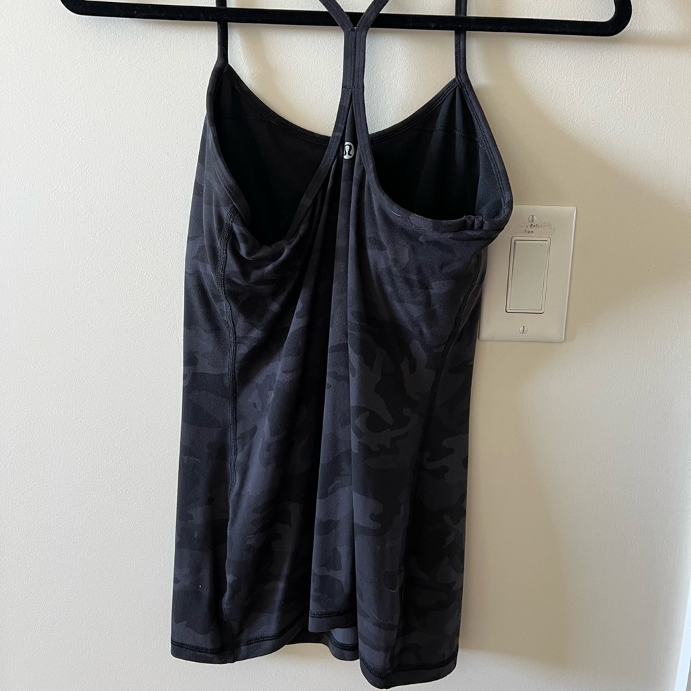 LULULEMON RACERBACK TANK CAMO - Picture 2 of 2